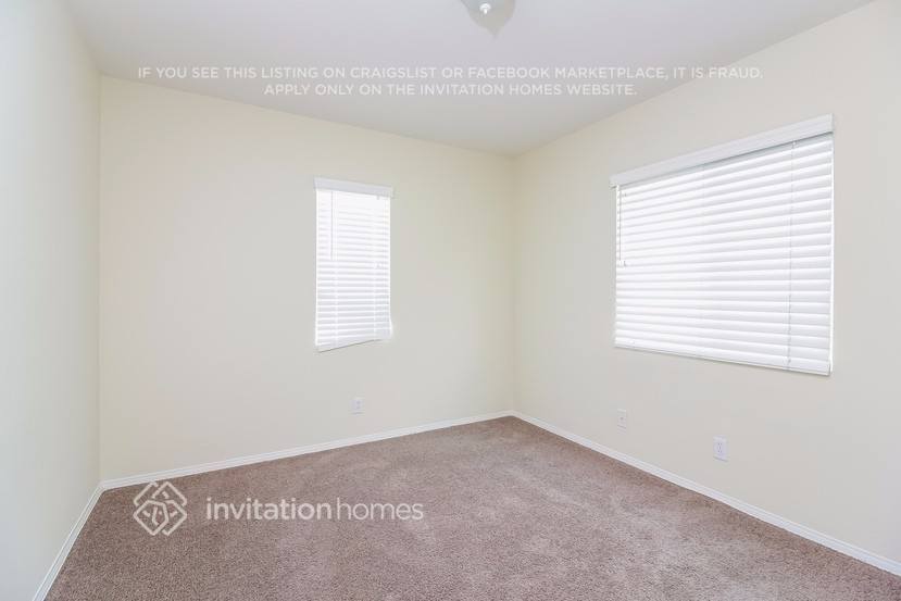 Building Photo - 1717 Ropehaven Cir