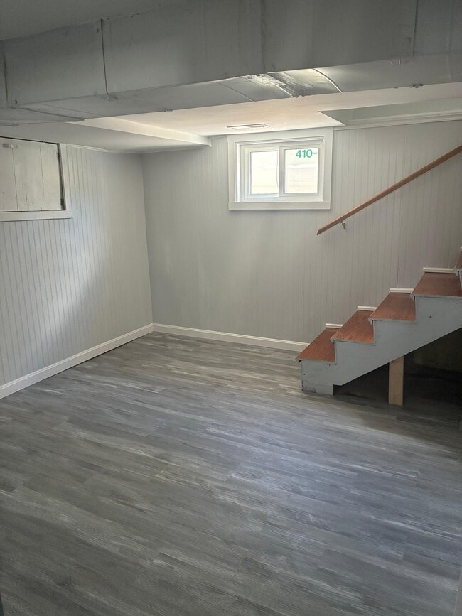 Building Photo - 4406 Hooper Ave