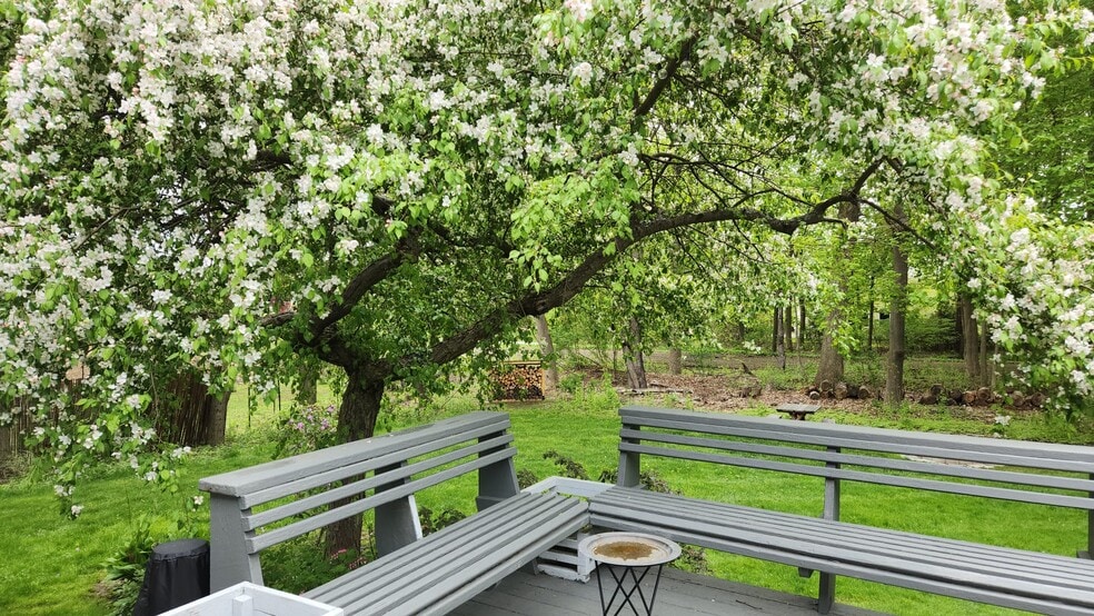 Building Photo - 21 Roberta Rd