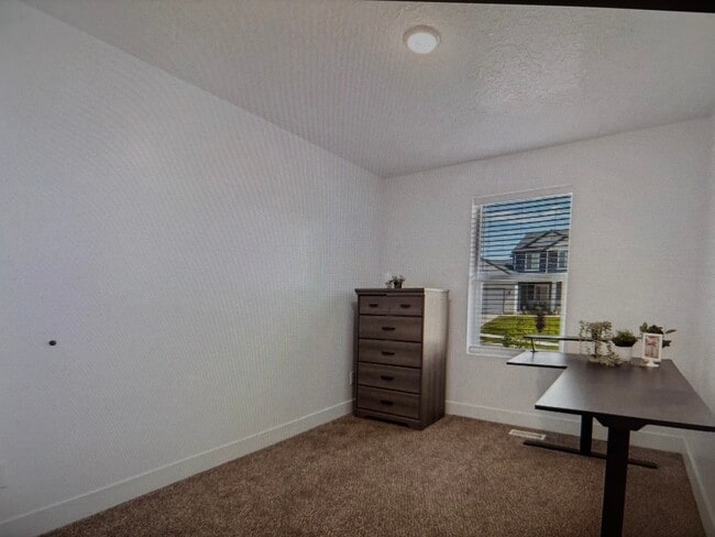 Building Photo - Santaquin Rental House #2