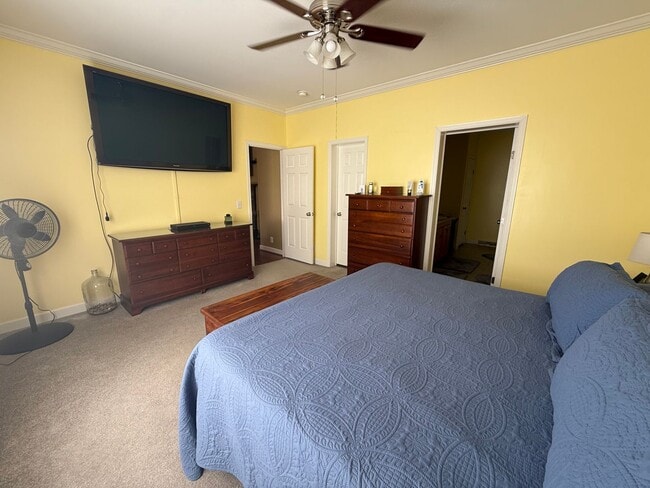 Building Photo - 3 Bedroom 2 Bath House in Lighthouse Point - James Island Charleston