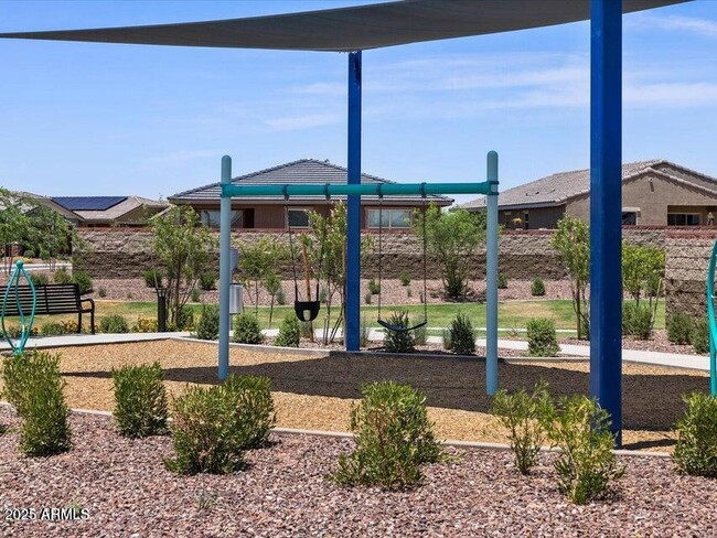 Building Photo - 41740 W Sonoran Trail