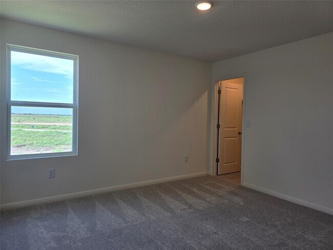 Building Photo - 109 Elijah St
