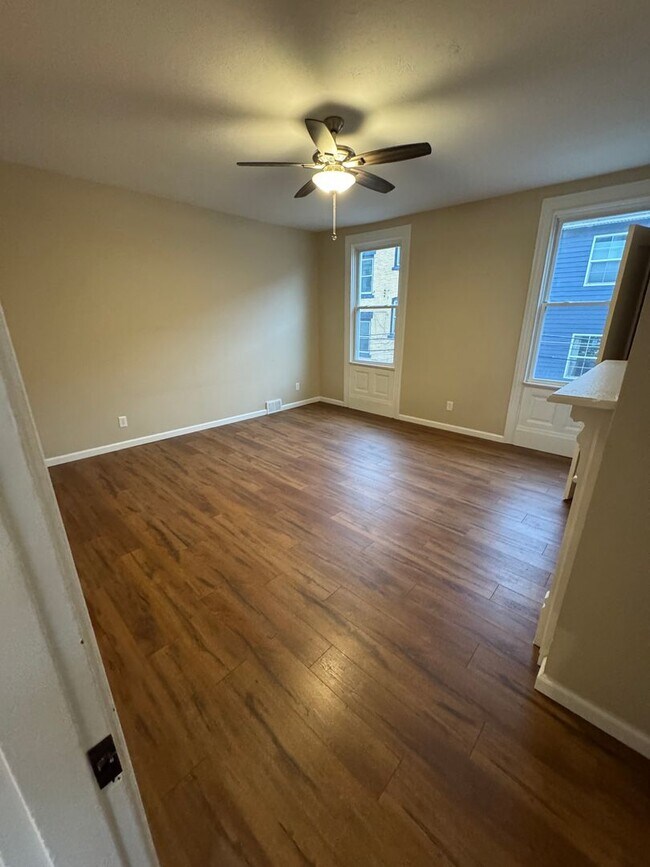 Building Photo - Beautifully Renovated 3BR Row Home in Deutschtown – Spacious, Modern & Incredible Location