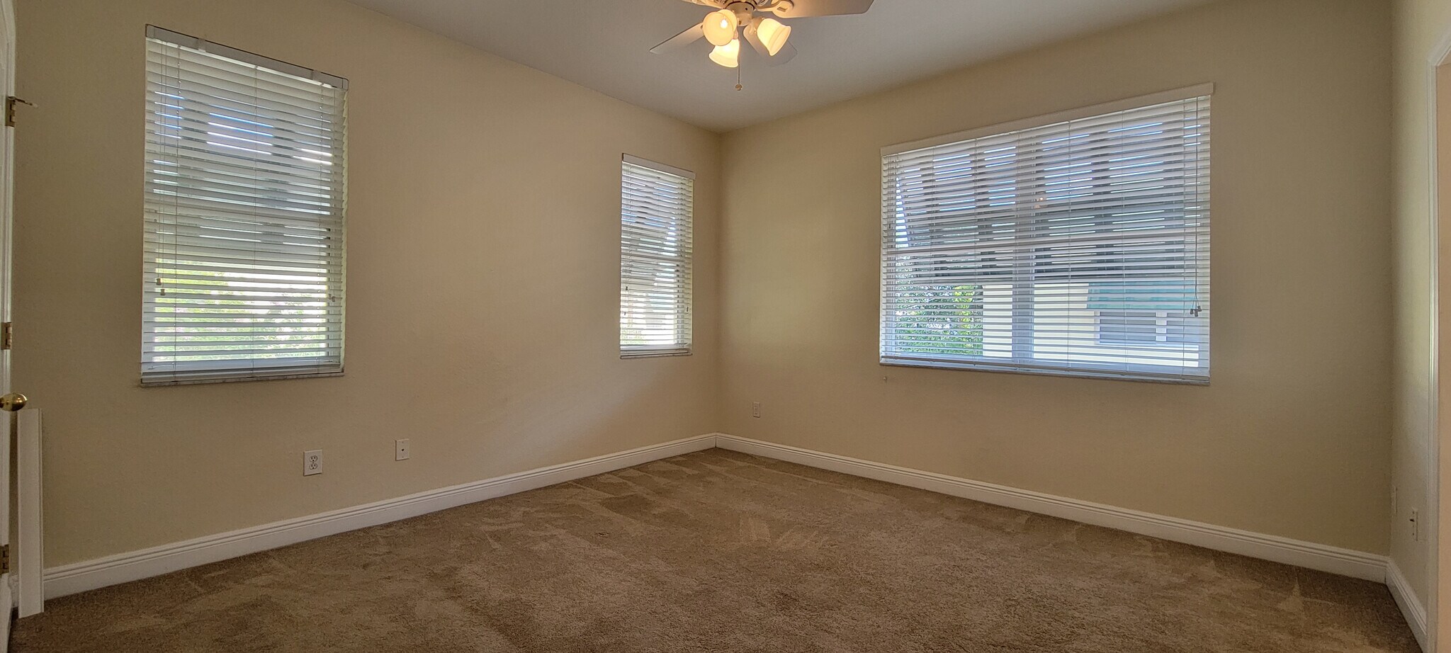 Building Photo - 1112 Islamorada Ln