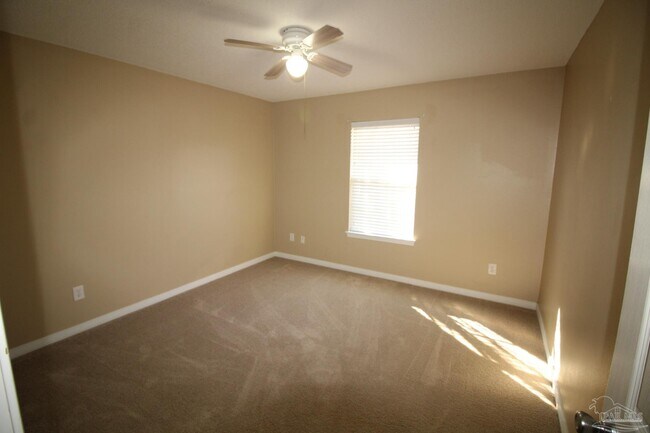 Building Photo - 1100 Freeboard Blvd