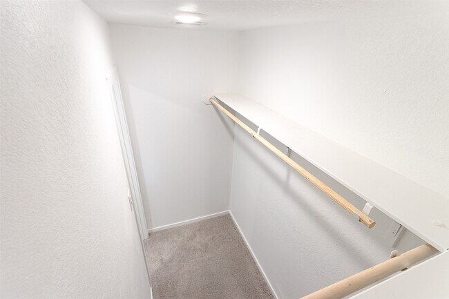 Building Photo - 31342 Black Cherry St