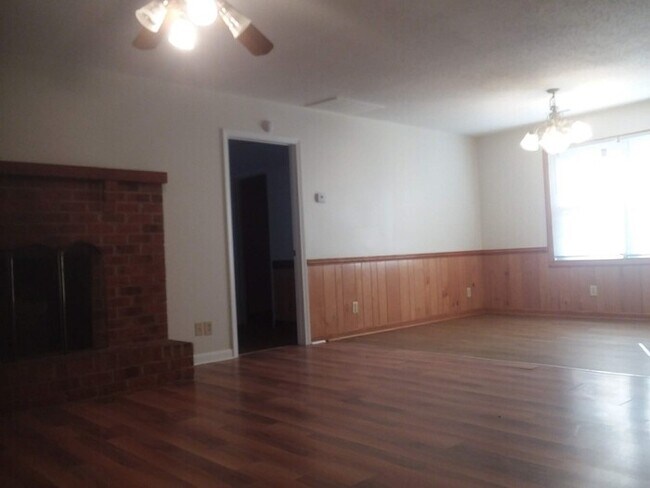 Building Photo - Home in Joppa Oaks