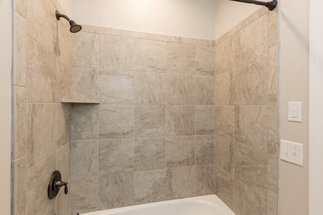 Building Photo - 318 Cornelius Wy