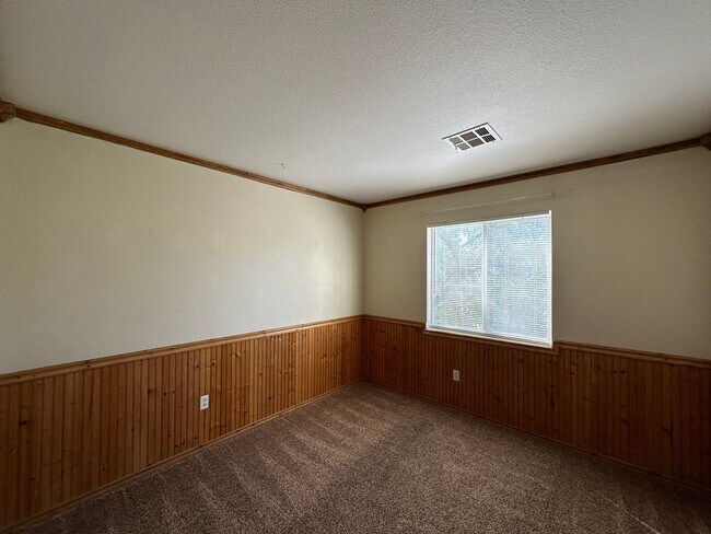 Building Photo - PECCOLE RANCH
