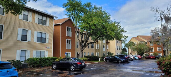 Building Photo - Funished Resort Style Condo in Gated Community- River Front