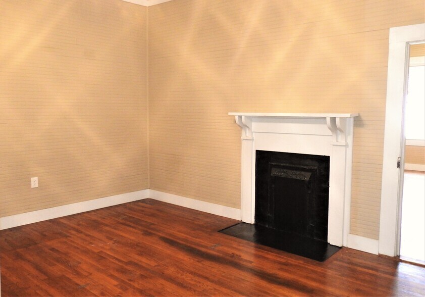 Primary bedroom - 3230 PARK AVE