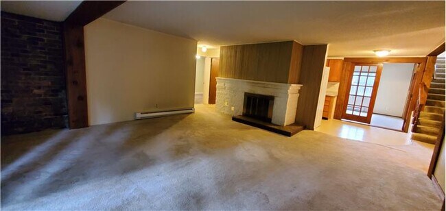 Building Photo - 18914 Ballinger Way NE