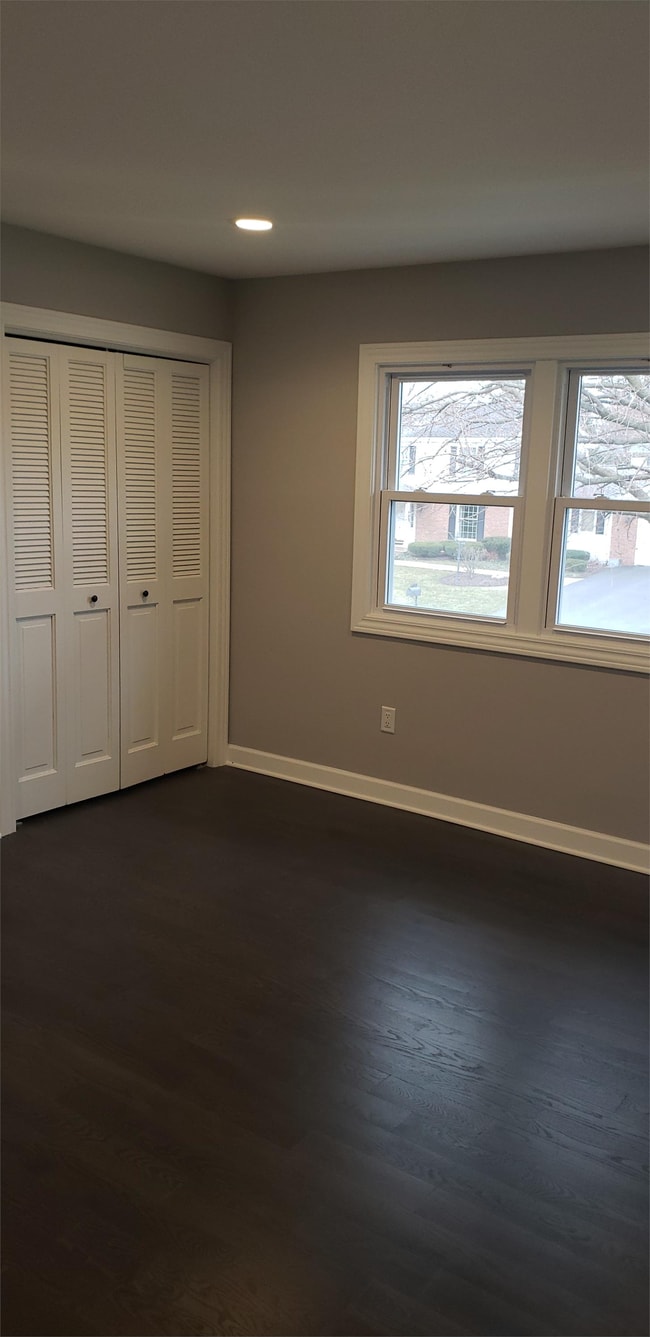 Building Photo - 5782 Hoylake Dr