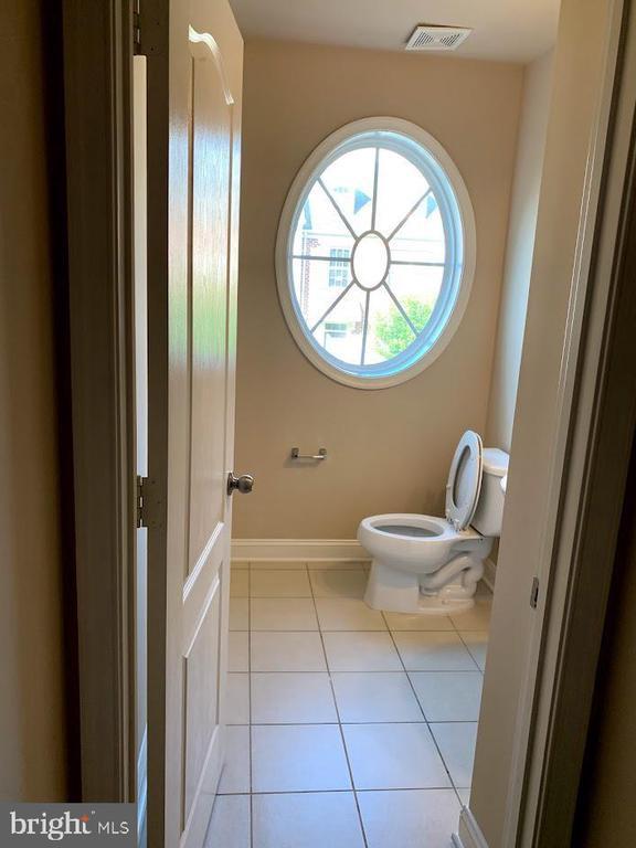 Building Photo - 11876 Country Squire Way