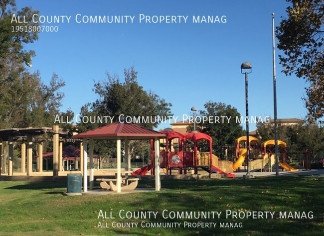Building Photo - 30801 Canterfield Dr