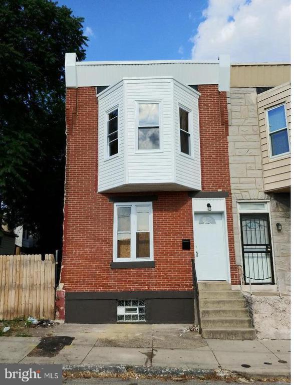 Building Photo - 889 N 47th St