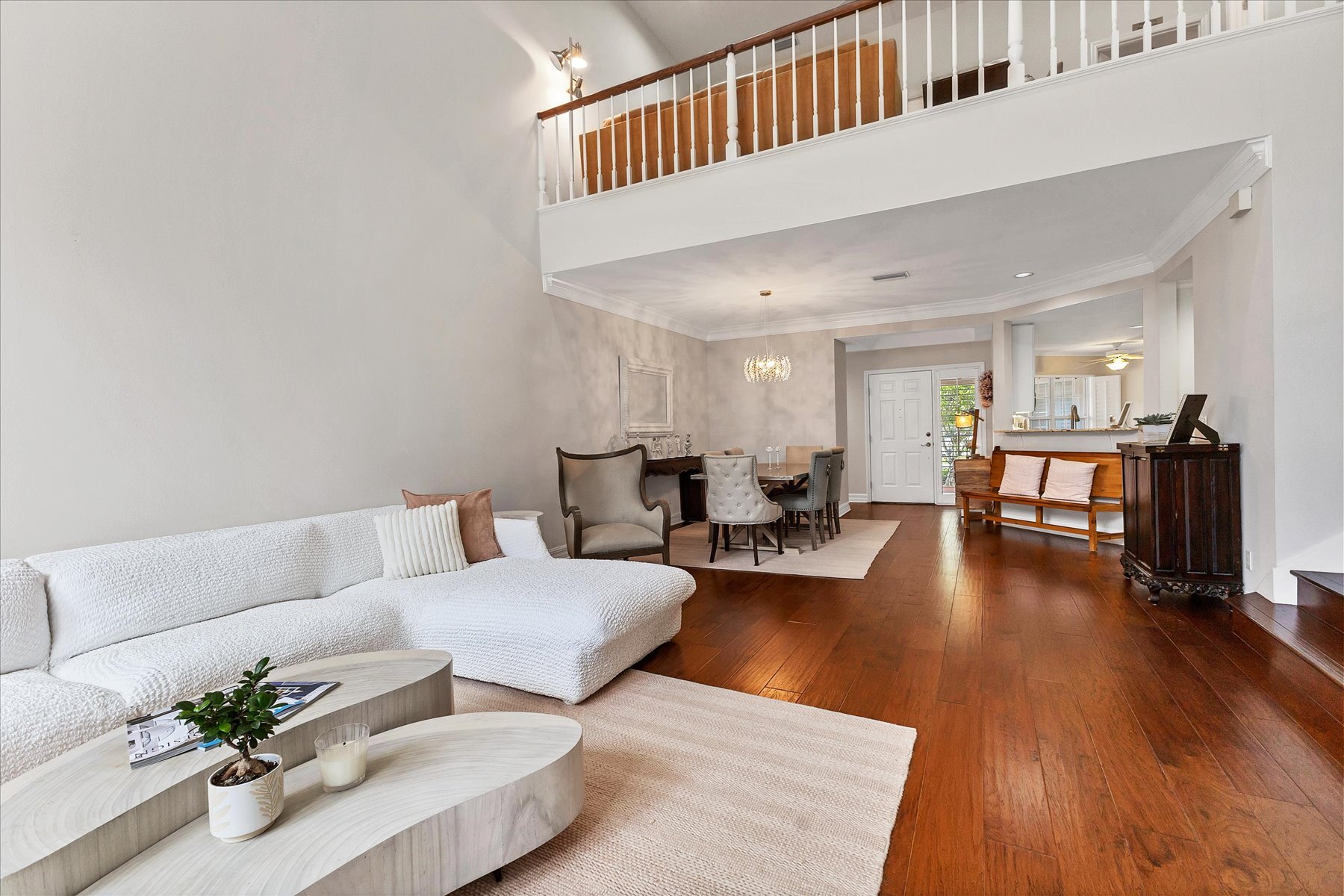 Building Photo - 1711 Starling Dr