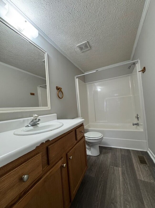 Building Photo - 4707 Moye Cir