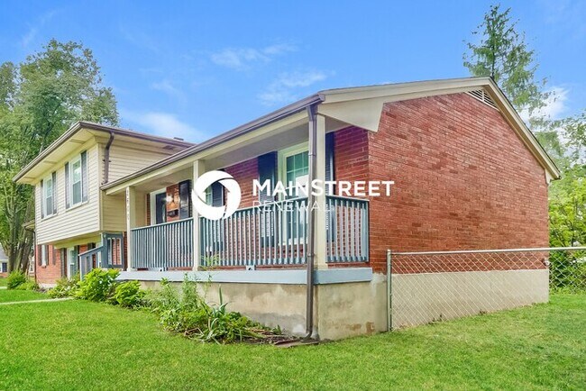 Primary Photo - 4 Bedroom Pet-Friendly Home in Louisville,...
