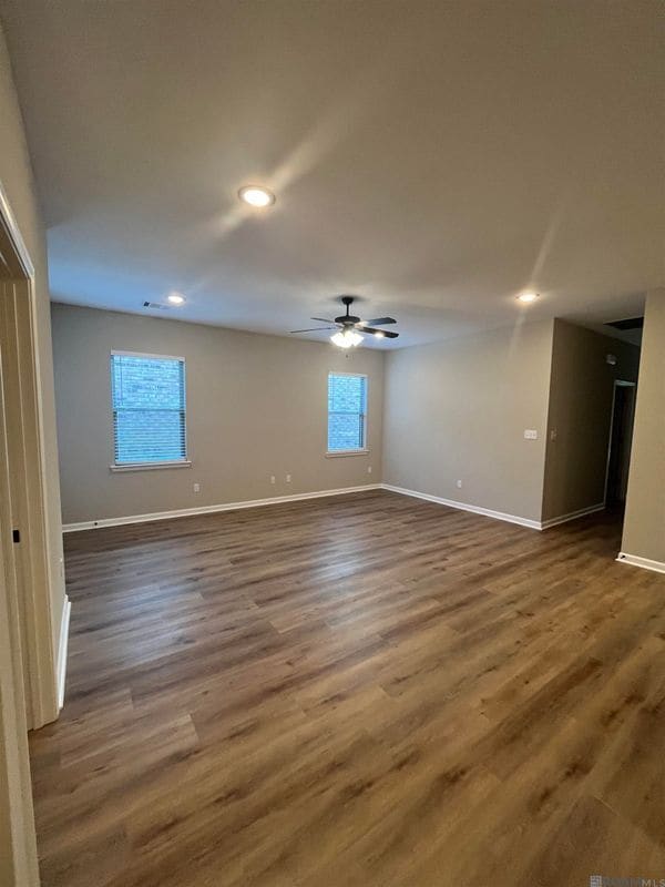 Building Photo - 205 River Mill Dr