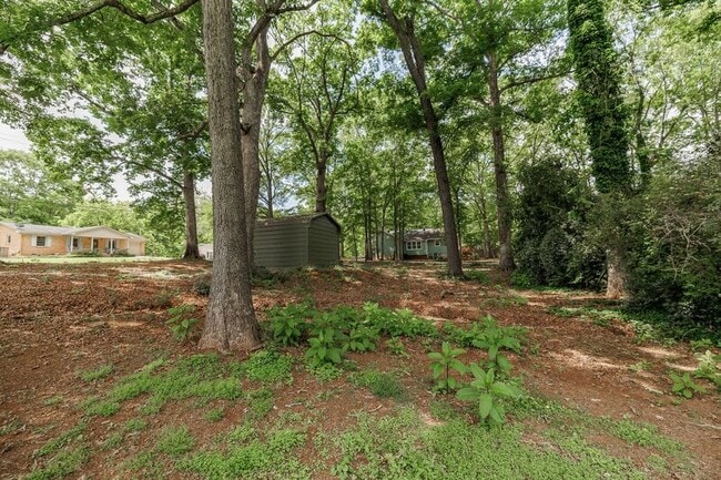 Building Photo - 1011 Jeremy Dr