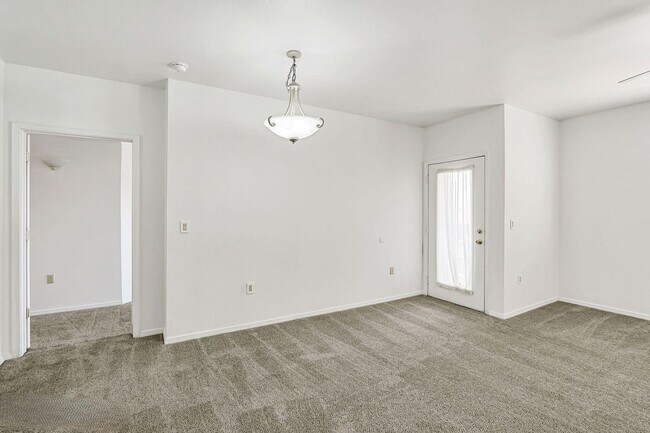 Building Photo - Morningstar Casitas Condo #308