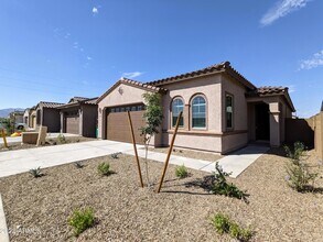 Building Photo - 16846 W Las Palmaritas Dr