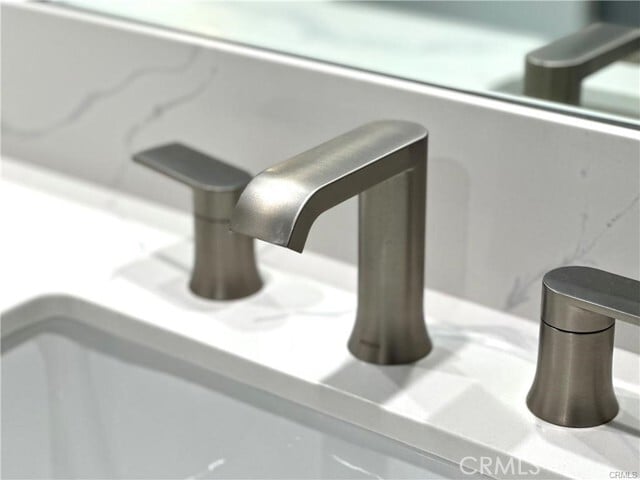 Building Photo - 4704 Park Granada