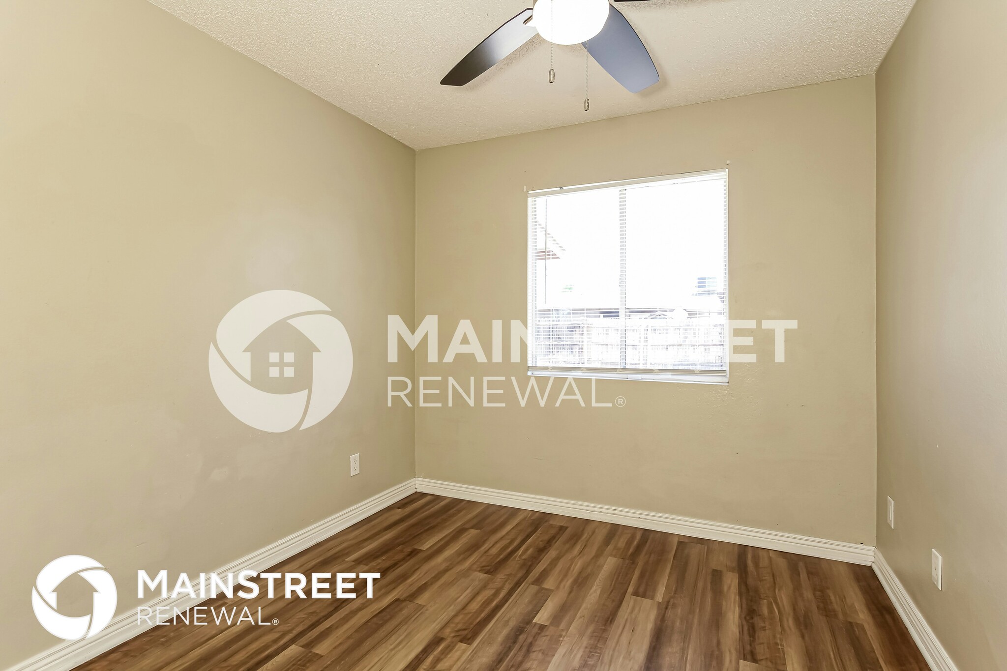 Building Photo - 4205 N 109th Dr