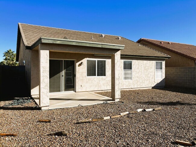 Building Photo - 40652 N Scott Way