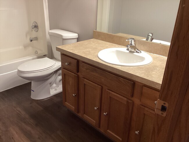 Building Photo - 27450 W Fawn Lake Ct