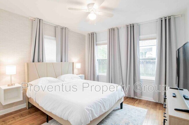 Building Photo - 14 Lieutenant St