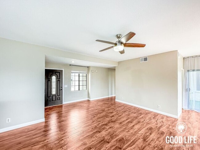 Building Photo - 5691 E Stetson Ct