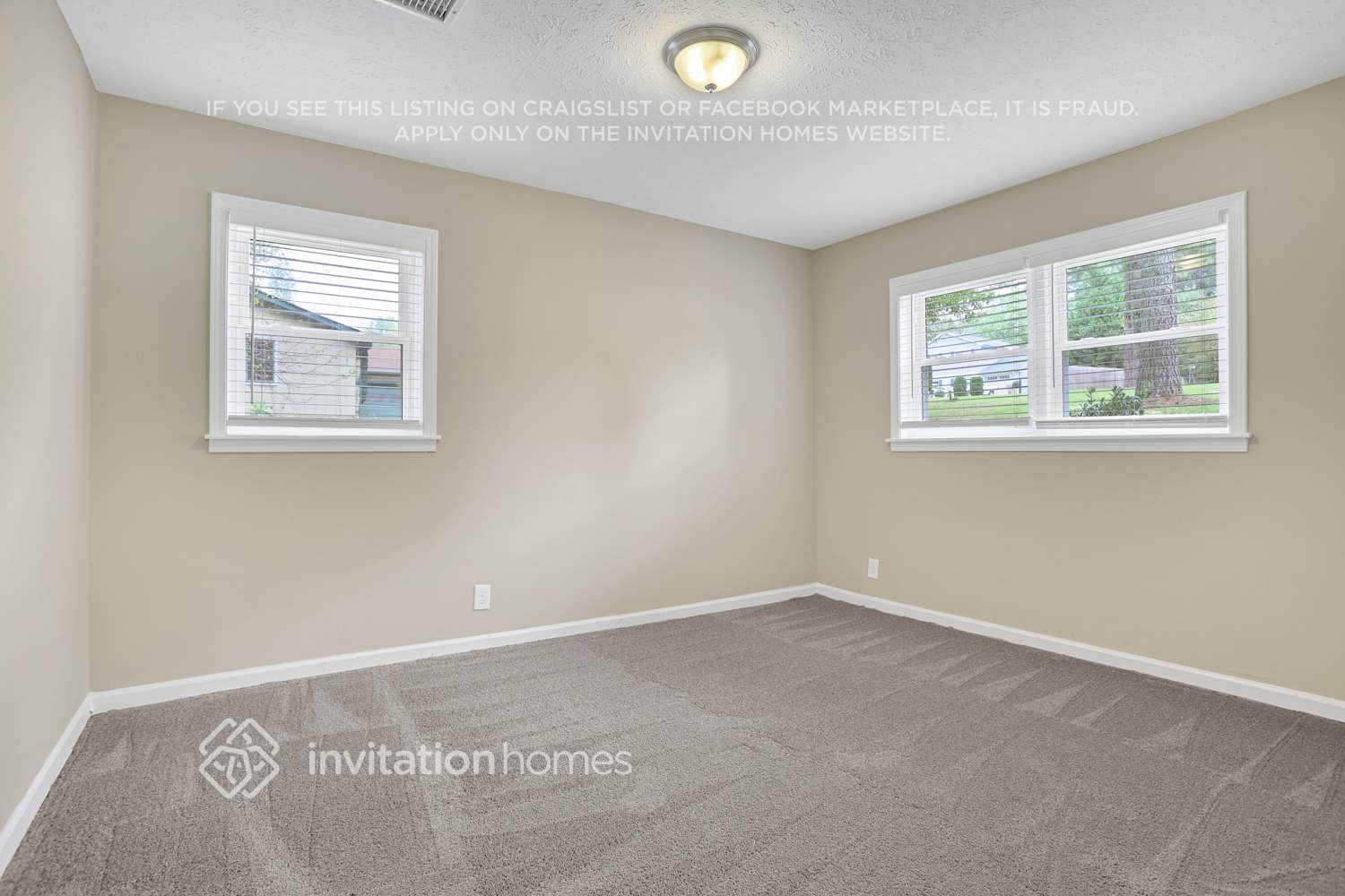 Building Photo - 27 Simpson Dr NE