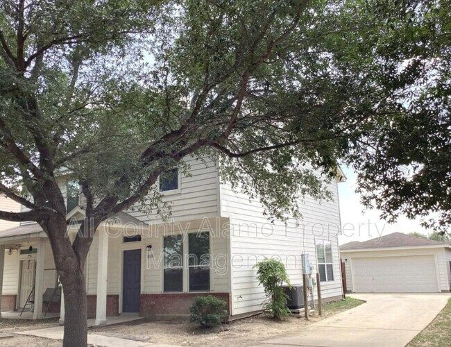 Building Photo - 10303 Lateleaf Oak