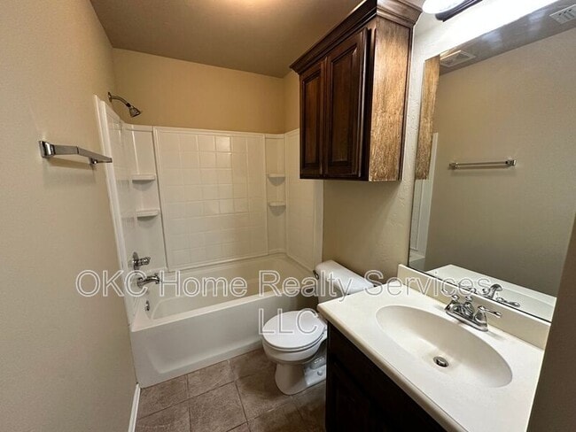 Building Photo - 2620 NW 183rd St