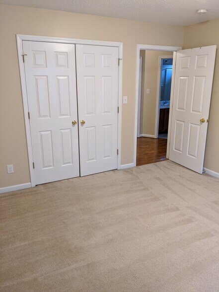 Building Photo - 4502 Camden Ridge Dr