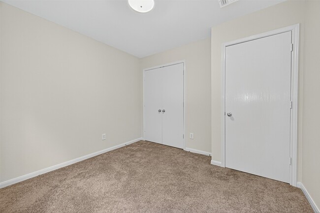 Building Photo - 8042 Montague Manor Ln