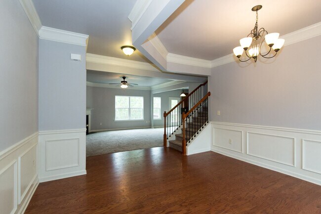 Building Photo - COMING SOON- Beautiful 4-Bedroom Home in L...