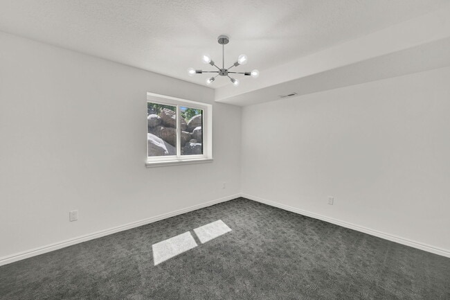 Building Photo - 5108 E Wolf Rdg Cir