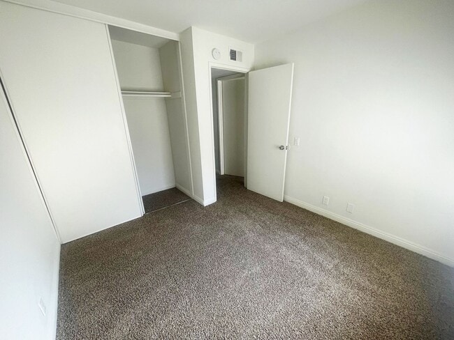 Building Photo - Discover the Essence of Irvine Living!