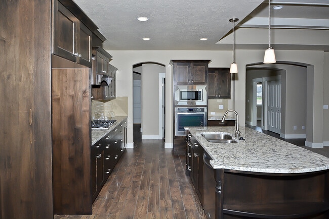 Building Photo - 4 Bedrooms 2.5 Bathrooms in Meridian