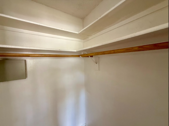 Building Photo - 10346 Arbor Ridge Trail
