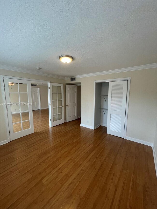 Building Photo - 1501 E Broward Blvd