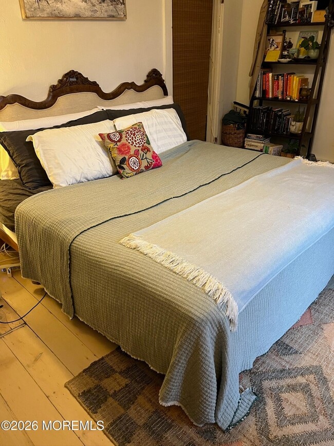 Building Photo - 74 Mt Hermon Way