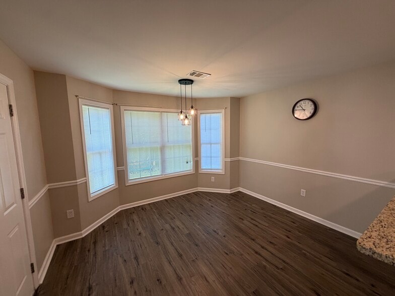 second dinning area - 3315 Watson Gate Rd