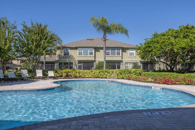 Building Photo - Pinellas Park, Gated Townhome Community 3/2.5/2CG