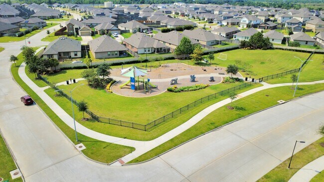 Building Photo - 7319 Bridal Ranch Dr