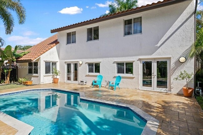 Building Photo - 2560 Bass Way